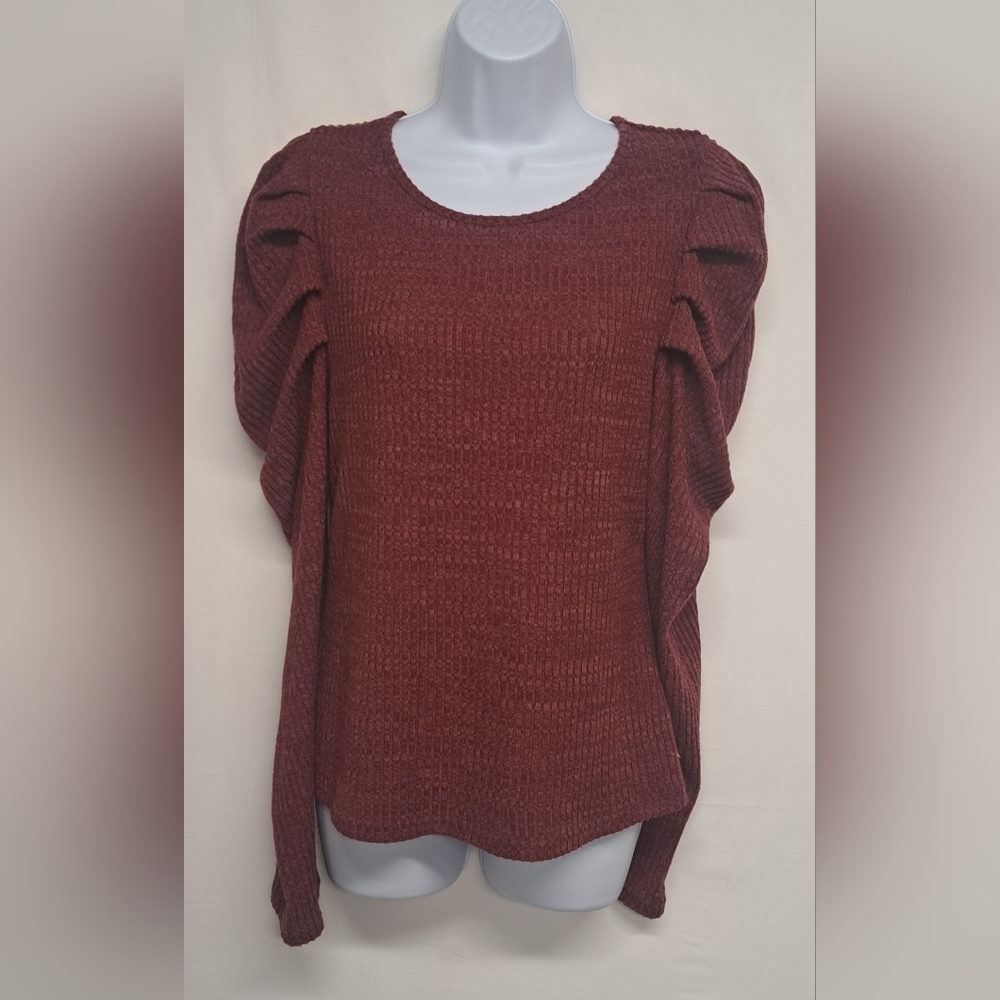 Seeing Sxy L Wine Colored Long Sleeve Pull Over Ribbed Puff Pleated Sleeve